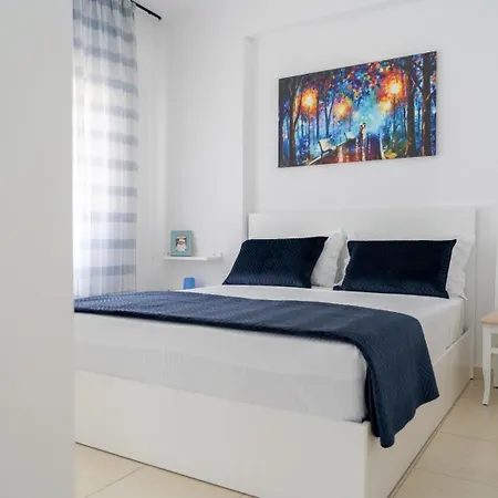 Aja's Sarandë