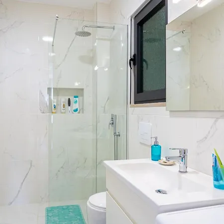 Appartement Aja's Sarandë